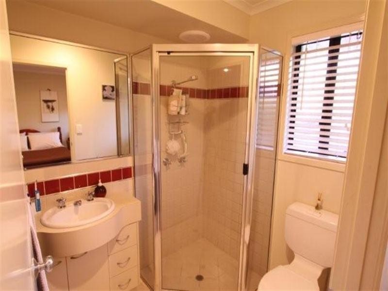 32 Forbes Court, Avoca QLD 4670