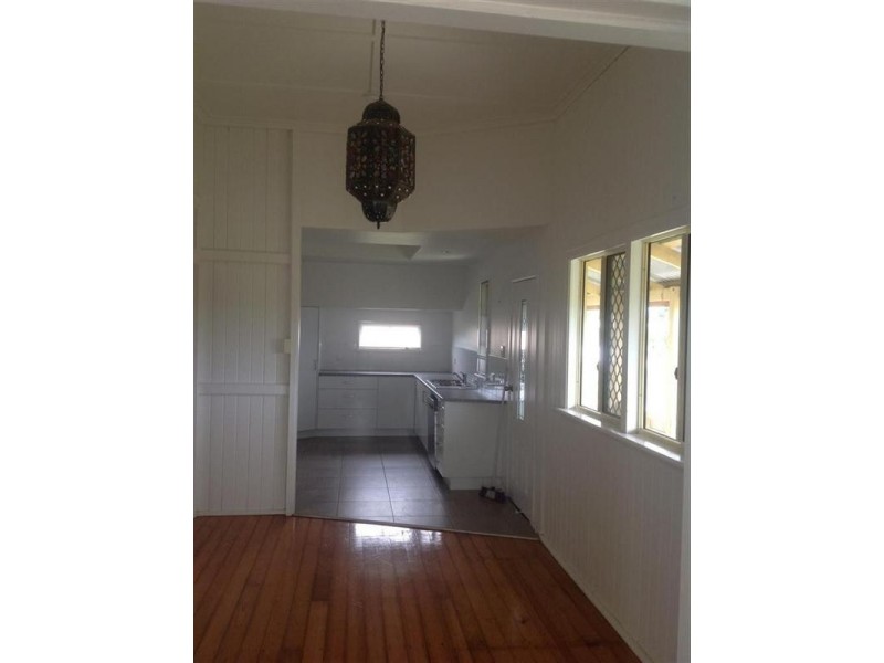 21 Agnes Street, Bundaberg North QLD 4670