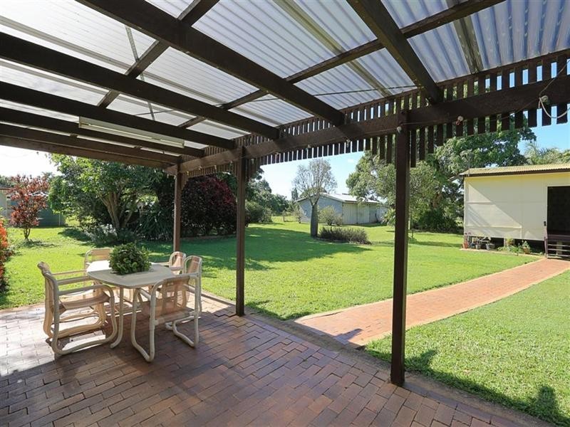 8 Rosedale Road, Oakwood QLD 4670