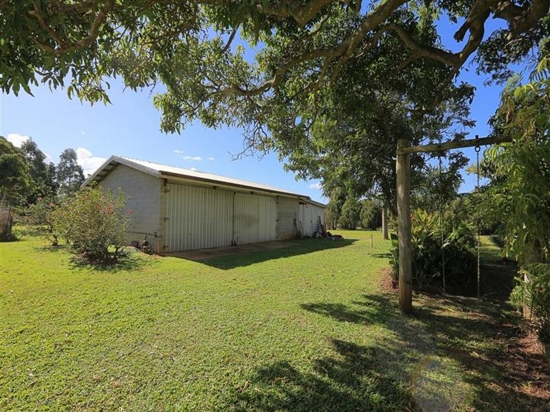 8 Rosedale Road, Oakwood QLD 4670