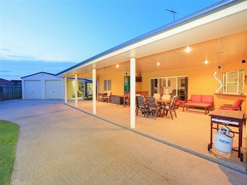 26 Lakeview Drive, Bundaberg North QLD 4670