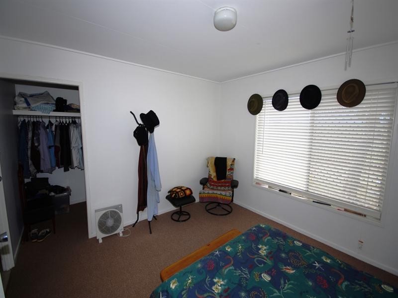 1 Channel Lane, Thabeban QLD 4670