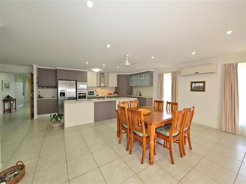 20 Voss Court, Millbank QLD 4670