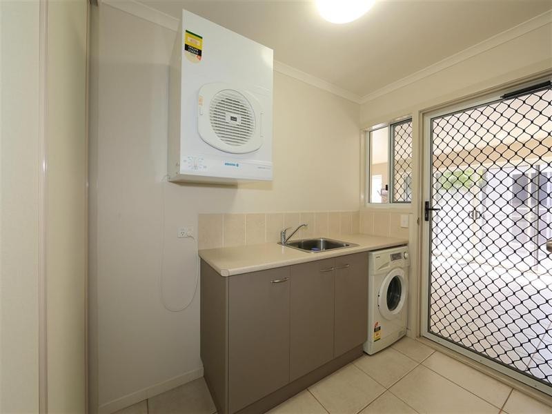20 Voss Court, Millbank QLD 4670