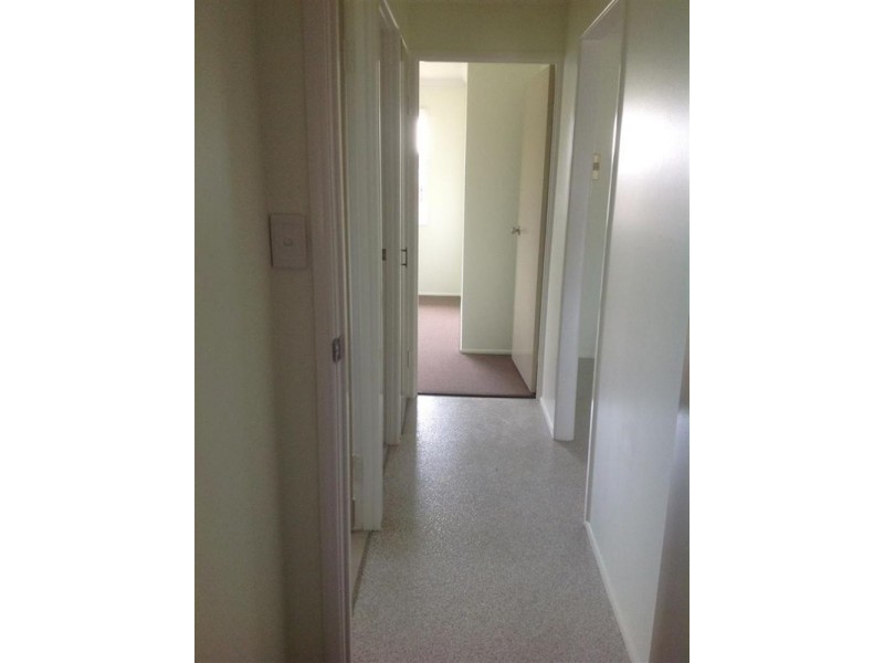 2/18 Hargreaves Street, Bundaberg South QLD 4670