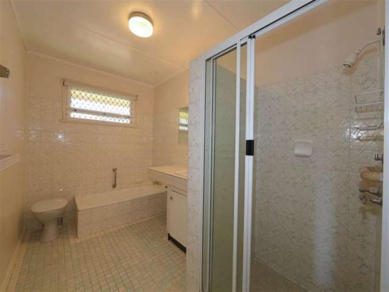 18 Boston Street, Walkervale QLD 4670