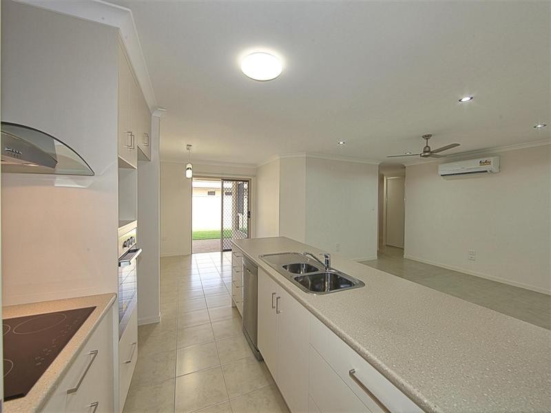 4/178 Barolin Street, Walkervale QLD 4670