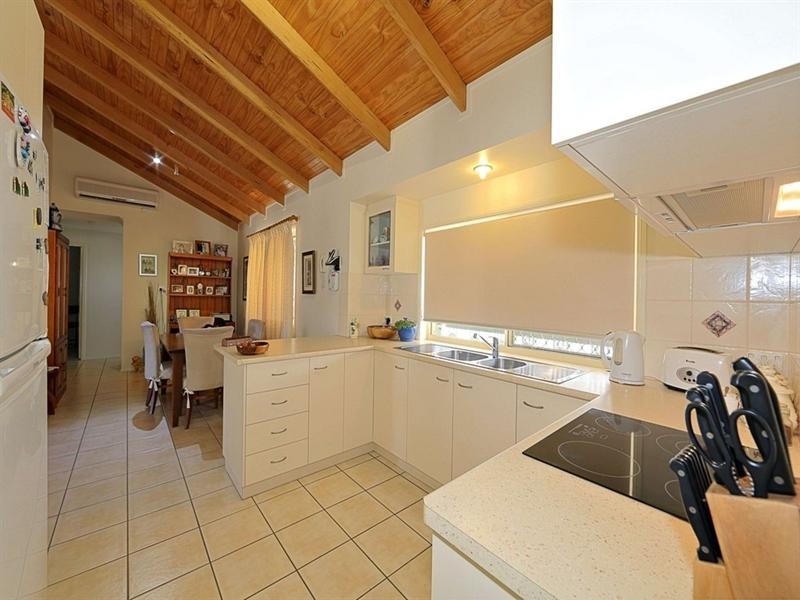 25/20 Vasey Street, Avenell Heights QLD 4670