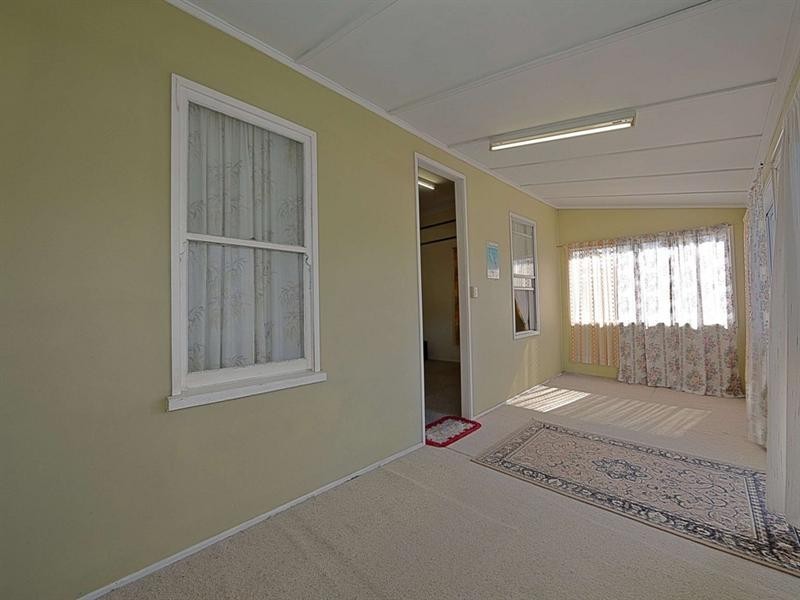 26 Walker Street, Walkervale QLD 4670