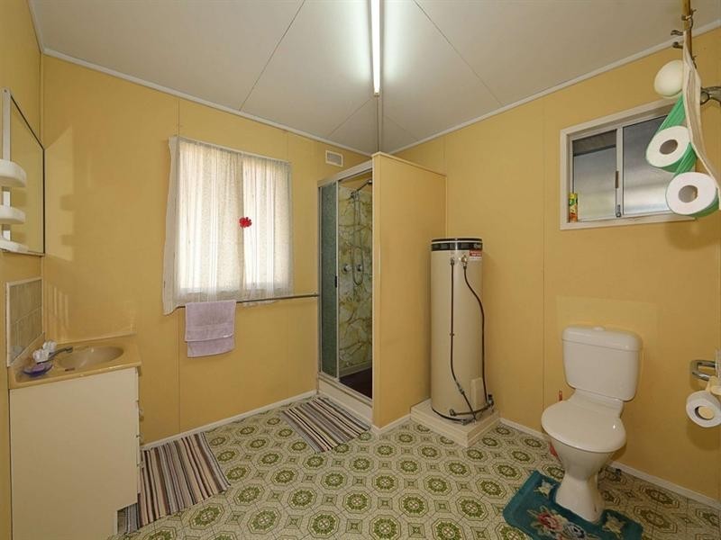 26 Walker Street, Walkervale QLD 4670