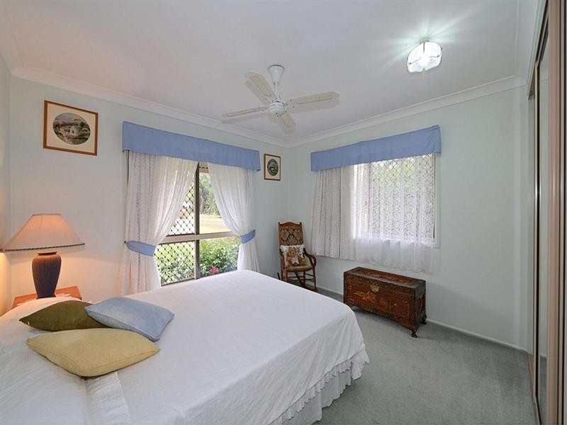 9 Cockatoo Crescent, Gooburrum QLD 4670