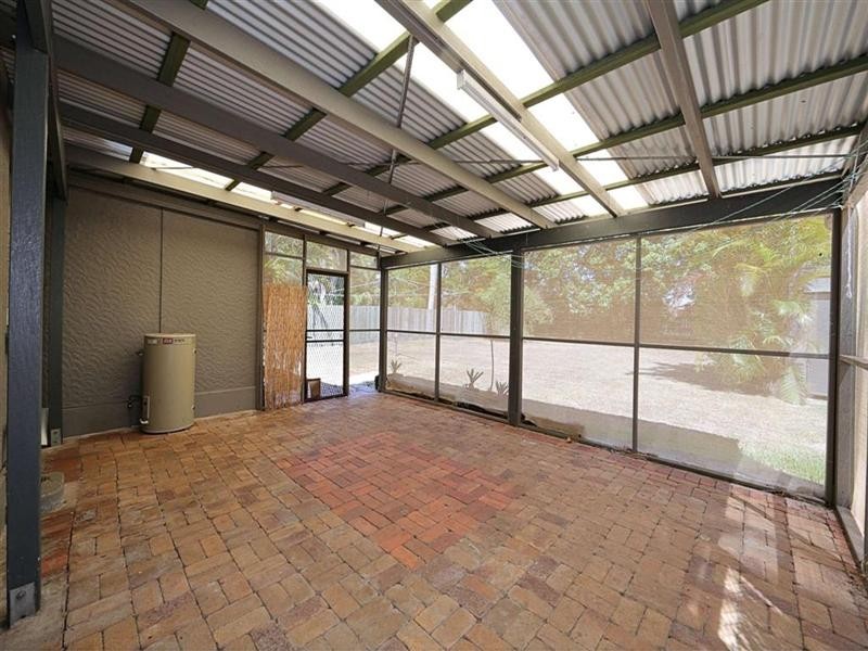 37 Skyring Street, Bundaberg East QLD 4670