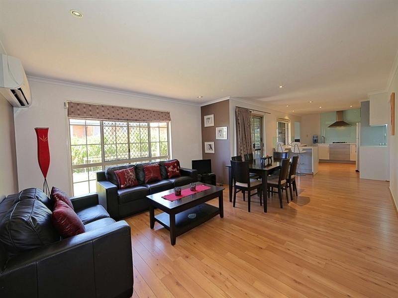 34 Harvey Street, Avenell Heights QLD 4670