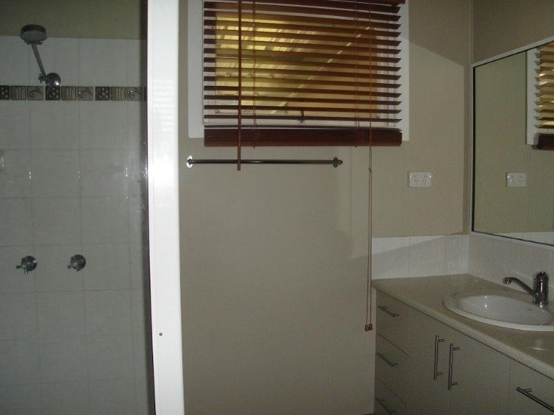 4 Aldridge Street, Bundaberg QLD 4670