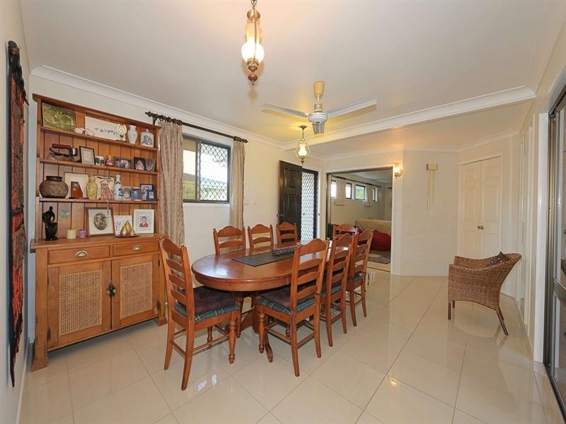 3 Vandenberg Street, Avenell Heights QLD 4670