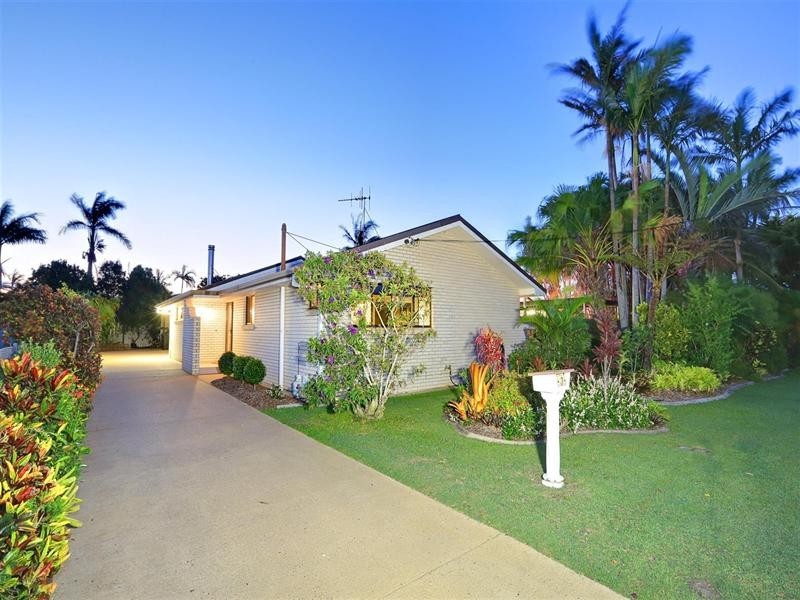 3 Vandenberg Street, Avenell Heights QLD 4670