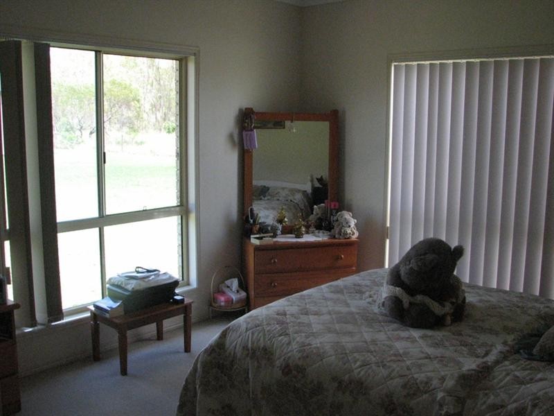 40 Ghost Gum Road, Sharon QLD 4670