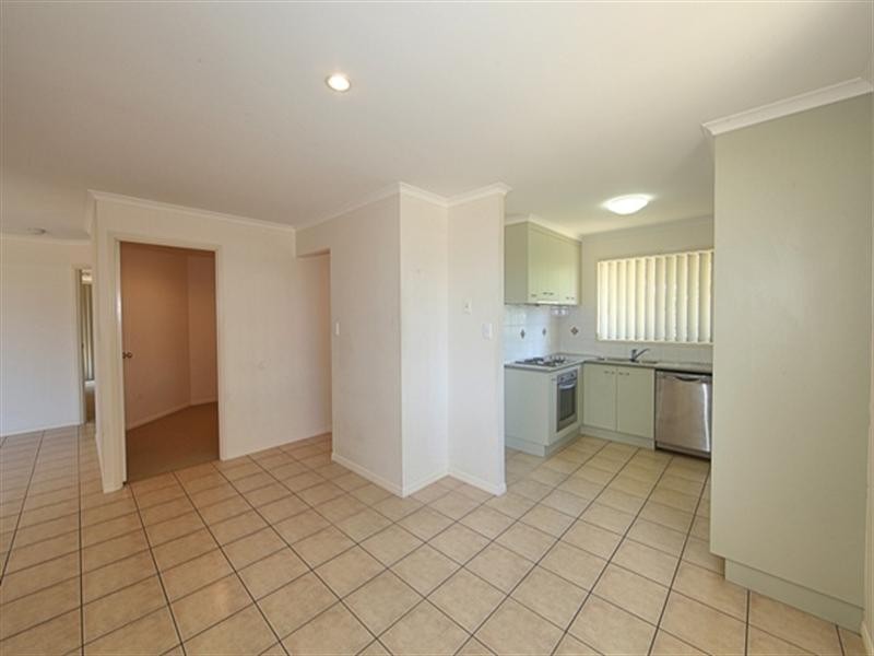 44 Paradise Avenue, Thabeban QLD 4670