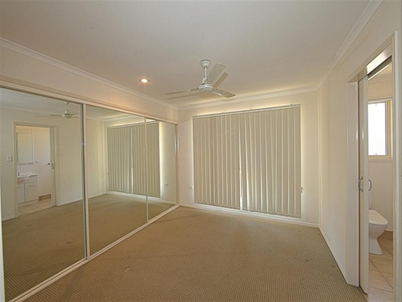 44 Paradise Avenue, Thabeban QLD 4670