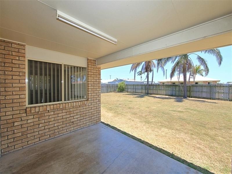 44 Paradise Avenue, Thabeban QLD 4670