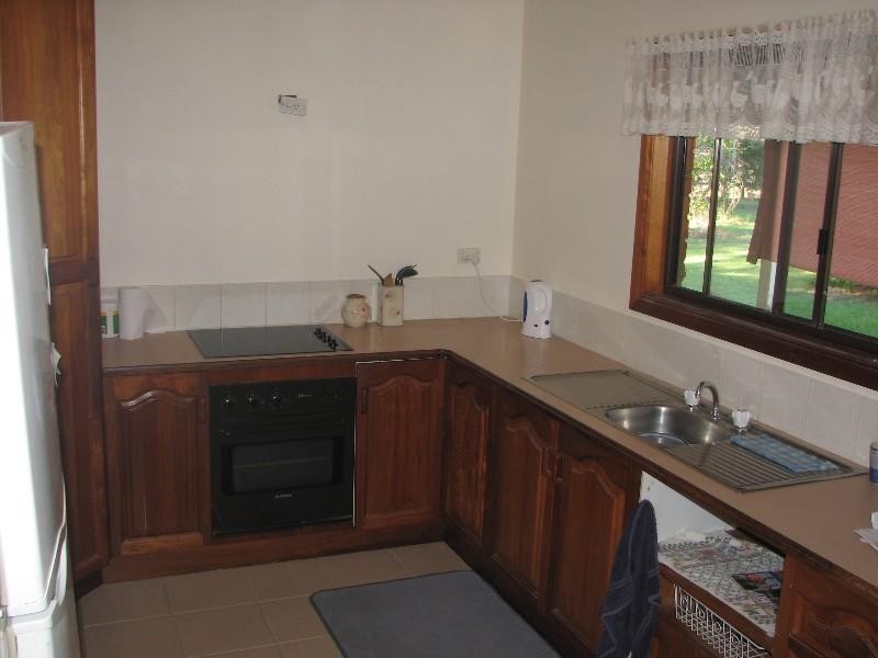 46 Park Estate Drive, Branyan QLD 4670