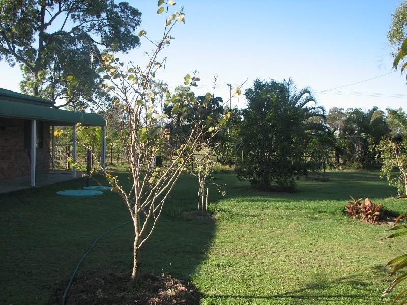 46 Park Estate Drive, Branyan QLD 4670