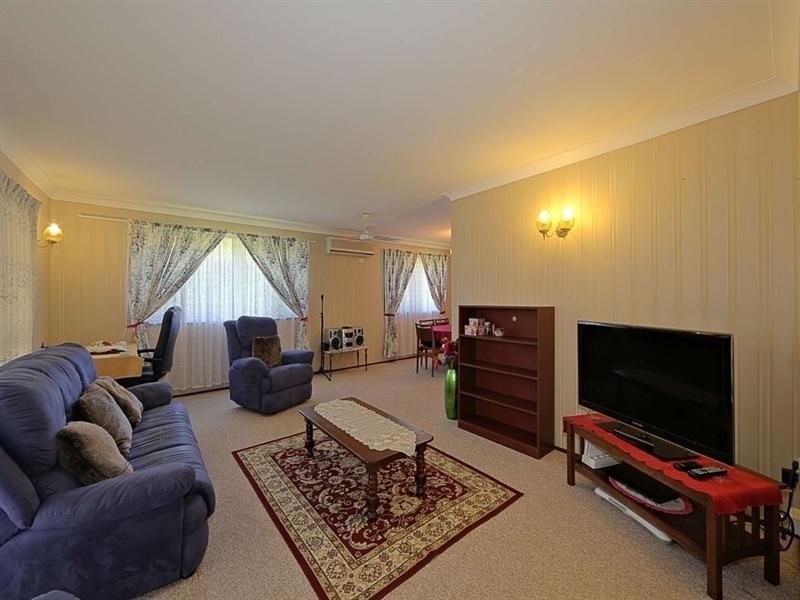 78 Fe Walker Street, Kepnock QLD 4670