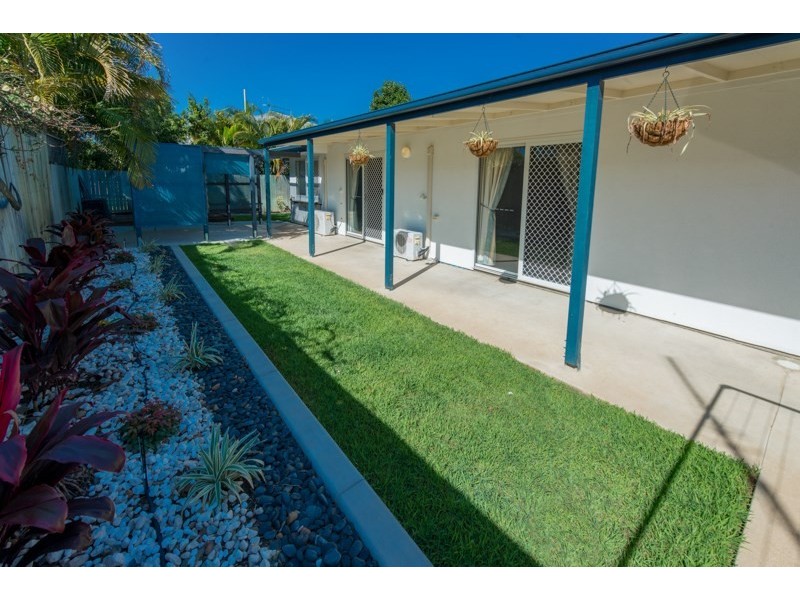 2/9 Bellevue Street, Bundaberg West QLD 4670