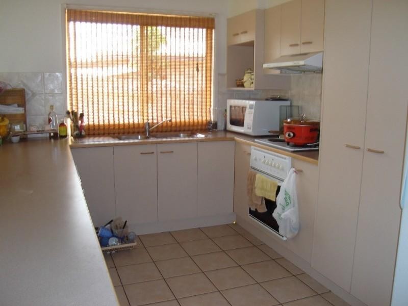 10 Waratah Drive, Avoca QLD 4670
