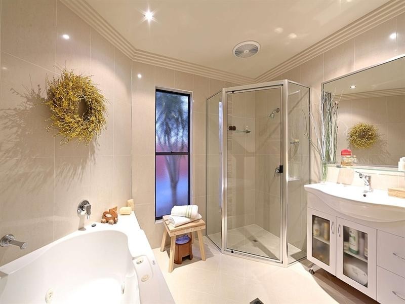 5 Breeze Drive, Bargara QLD 4670