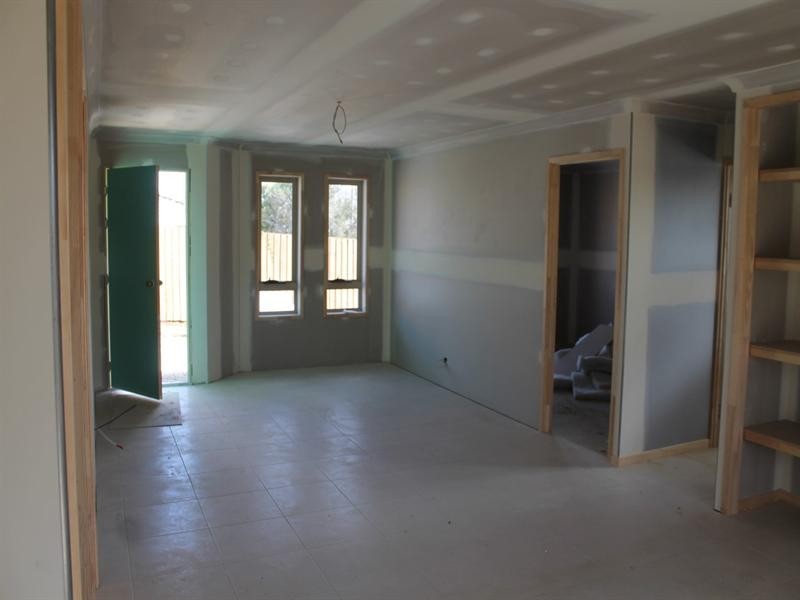 1/48 Takalvan Street, Svensson Heights QLD 4670