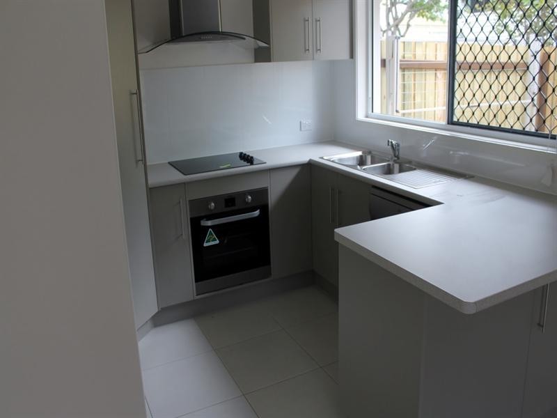 2/28 Curtis Street, Bundaberg South QLD 4670