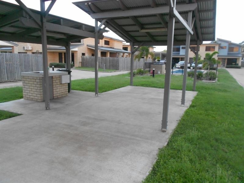 11/3 Ann Street, Bundaberg East QLD 4670