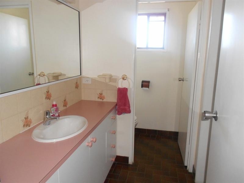 112 Fairymead Road, Bundaberg North QLD 4670