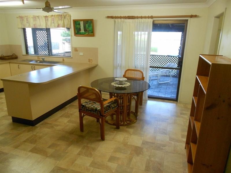 112 Fairymead Road, Bundaberg North QLD 4670