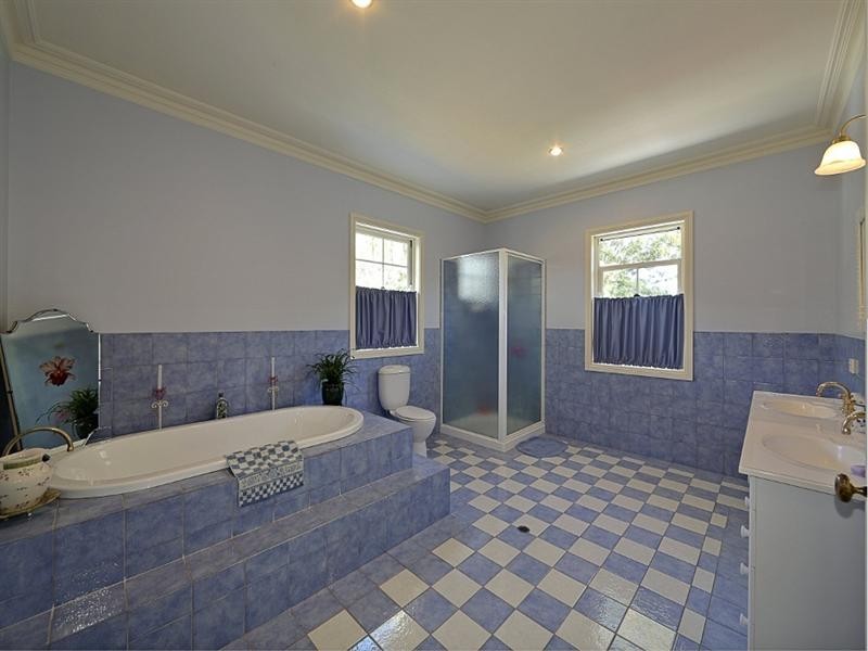 294 Sylvan Drive, Moore Park Beach QLD 4670