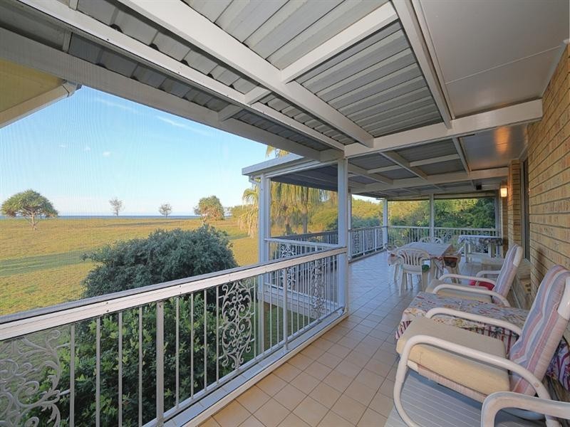 106 Sylvan Drive, Moore Park Beach QLD 4670