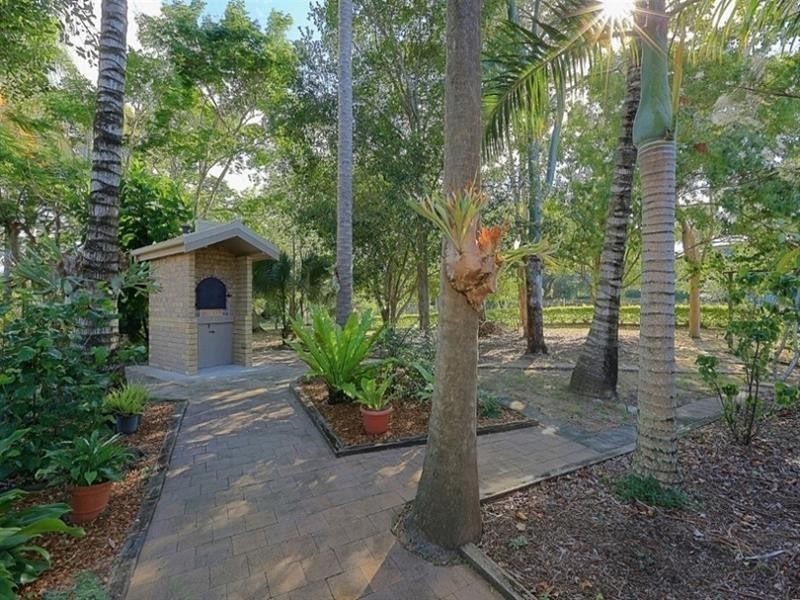 106 Sylvan Drive, Moore Park Beach QLD 4670