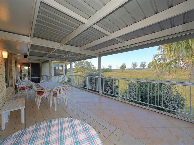 106 Sylvan Drive, Moore Park Beach QLD 4670