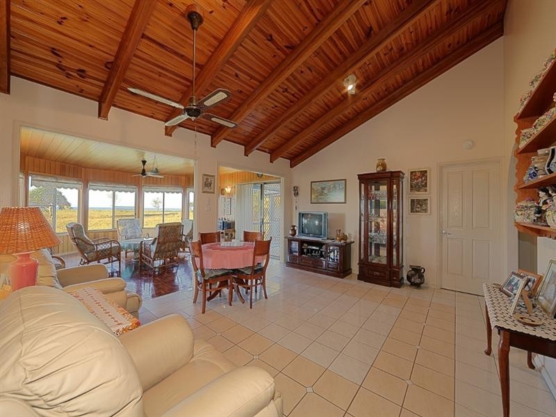 106 Sylvan Drive, Moore Park Beach QLD 4670