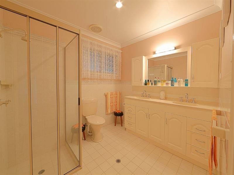 106 Sylvan Drive, Moore Park Beach QLD 4670