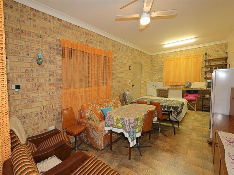 106 Sylvan Drive, Moore Park Beach QLD 4670