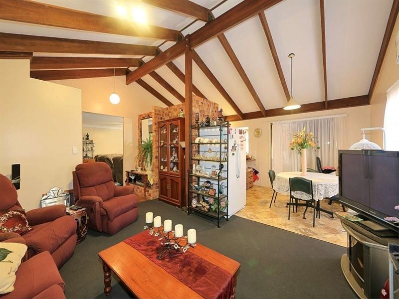 15 Eadie Court, Avenell Heights QLD 4670