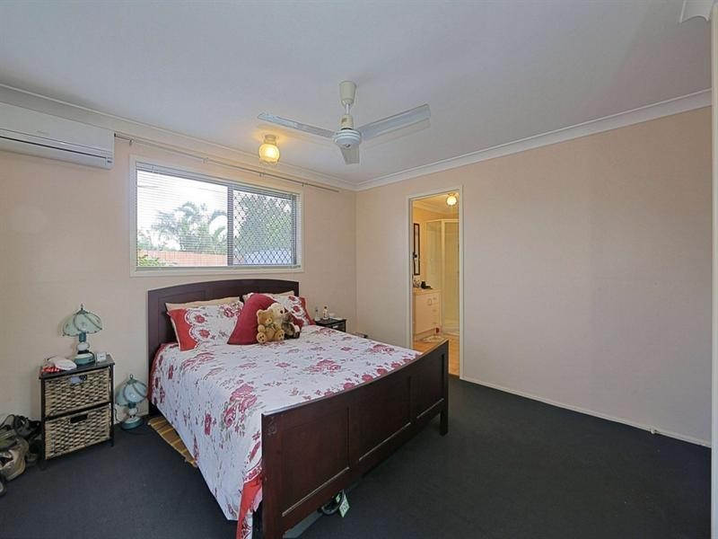 15 Eadie Court, Avenell Heights QLD 4670