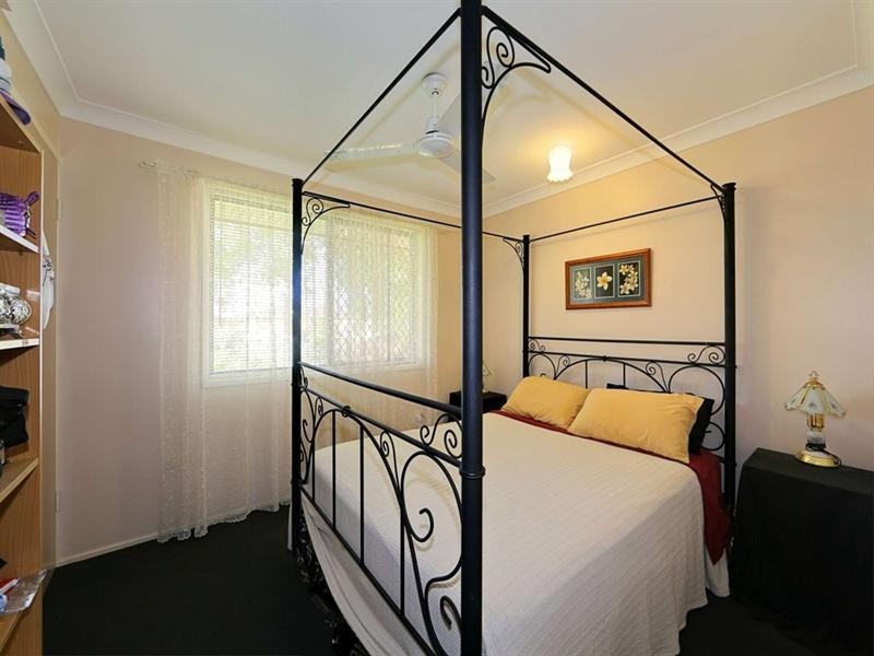 15 Eadie Court, Avenell Heights QLD 4670