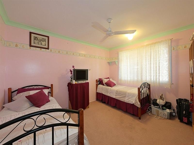 15 Eadie Court, Avenell Heights QLD 4670