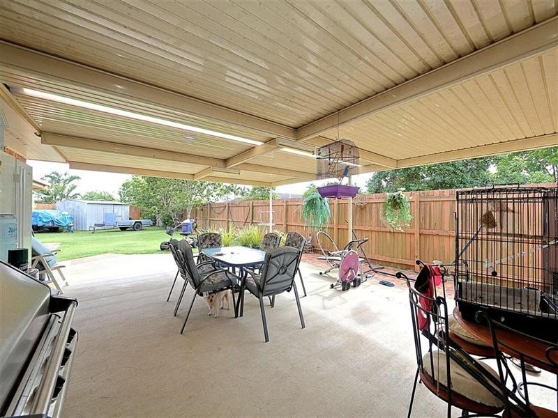 15 Eadie Court, Avenell Heights QLD 4670