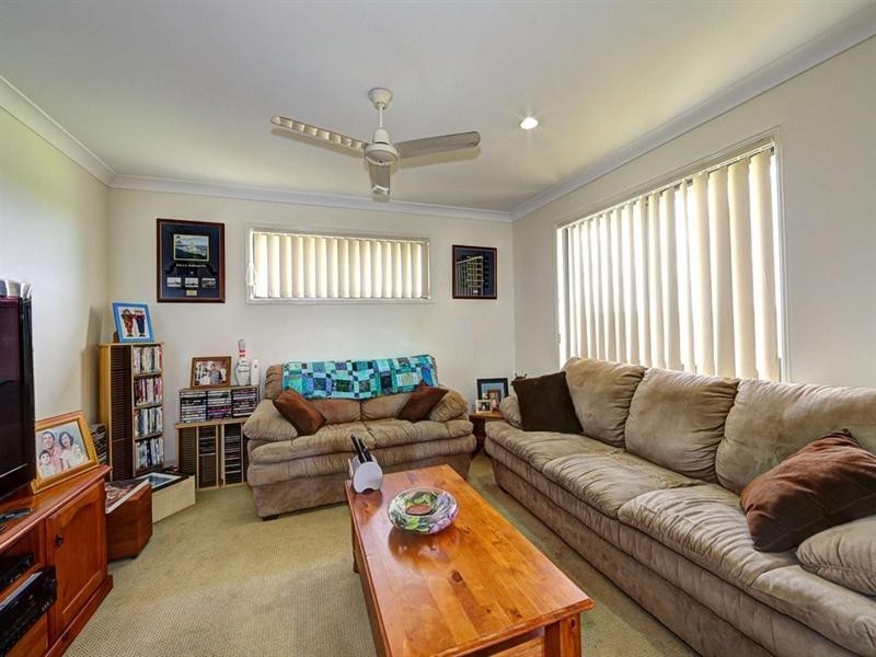 19 Blake Court, Thabeban QLD 4670