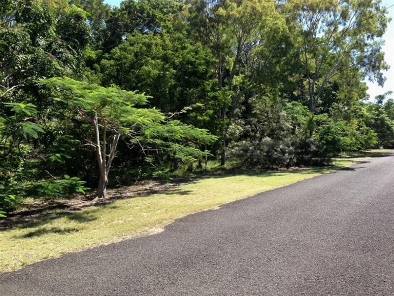 29 Plum Tree Crescent, Moore Park Beach QLD 4670