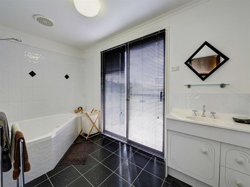 294 Raines Road, Sharon QLD 4670